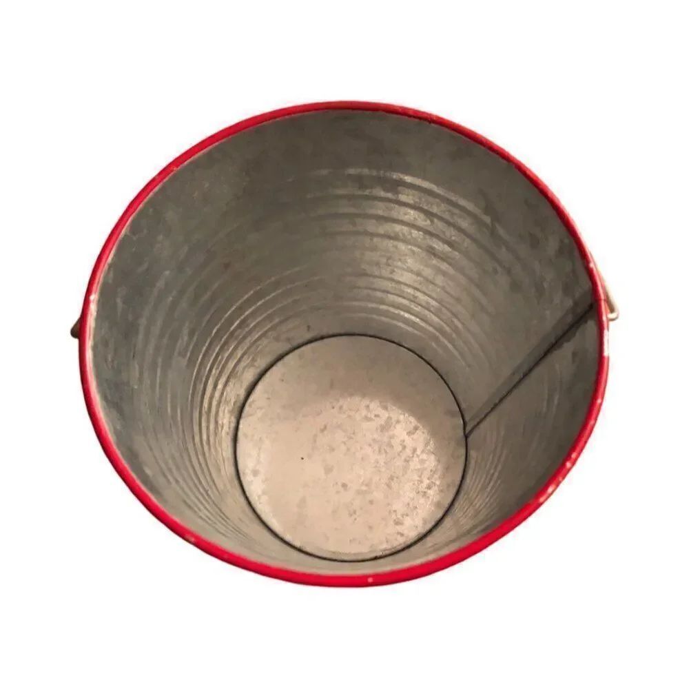 Galvanized Heart Bucket - Picture 3 of 4